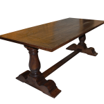 Round turned legs pedestal table